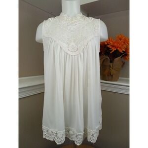 A Dip Of Darling Womens Ivory Embroidered Sleeveless Top Size Large Blouse